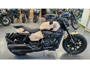 BENELLI LEONCINO BOBBER 400 ABS