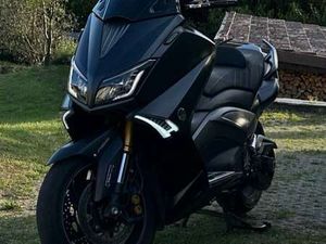 YAMAHA TMAX 530 IRON MAX ABS NERO