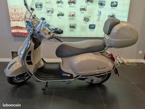 PIAGGIO VESPA GTS 125