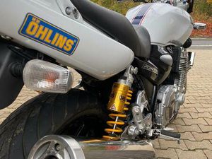 YAMAHA XJR 1300 RP 19