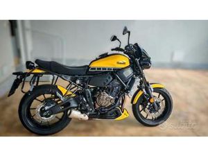 YAMAHA XSR 700 - 2016