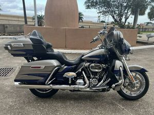 2017 HARLEY-DAVIDSON FLHTKSE - CVO LIMITED