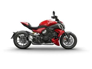 2026 DUCATI DIAVEL V4
