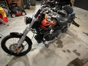 HARLEY-DAVIDSON DYNA WIDE GLIDE FXDWG 2013 À VENDRE À SAINT-ALEXIS-DES-MONTS