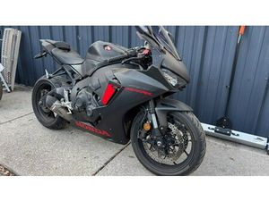 2017 HONDA® CBR1000RR ABS