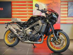 YAMAHA XSR900 900 CC