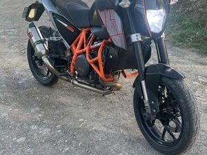 KTM DUKE 690 A2