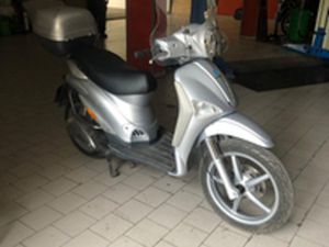 SCOOTER PIAGGIO LIBERTY 200