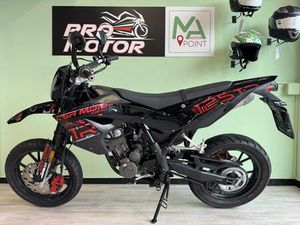 VENDO KSR MOTO TR 125 SM EFI (2017 - 18) USATA A LEGNANO (CODICE 9856463) - MOTO.IT