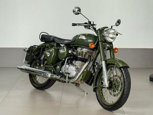 ROYAL ENFIELD CLASSIC 500 BATTLE GREEN EFI