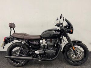 TRIUMPH BONNEVILLE T120 BLACK ** MOT JULY 2026 - ENGINE BARS - FULL HISTORY **