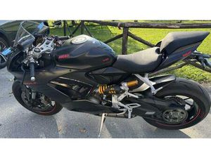 VENDO DUCATI PANIGALE V2 (2021 - 24) USATA A CAPANNORI (CODICE 9857468) - MOTO.IT