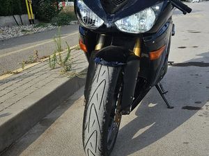 KAWASAKI ZXR 636 →