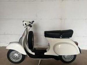 VESPA 50 SPECIAL DEL 1975