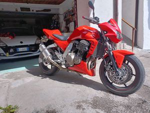 KAWASAKI Z750