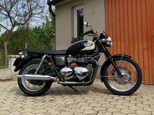 TRIUMPH BONNEVILLE T100 NERO