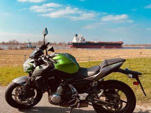 KAWASAKI Z650