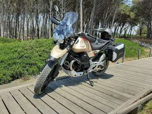 MOTO GUZZI V 85 TT TRAVEL BEIGE