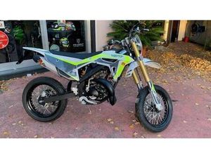 VENDO VENT DERAPAGE 50 (2021 - 25) NUOVA A LAURIA (CODICE 9856912) - MOTO.IT