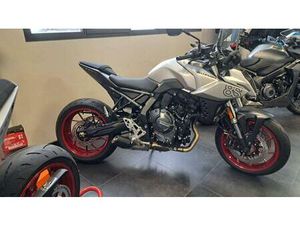 VENDO SUZUKI GSX-8S (2025) NUOVA A PRATO (CODICE 9857403) - MOTO.IT