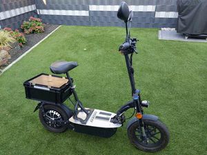 FORCA- REVOLUZZER 3.0, 45 KM/H,40 AH LITHIUMAKKU,E-ROLLER,SCOOTER