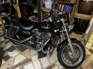 HARLEY DAVIDSON - DYNA SUPER GLICE CUST