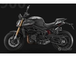 QJ MOTOR SRK 900 NERA MY25