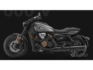 QJ MOTOR SRV 600 V NERO OPACO MY25