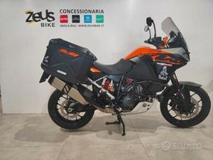 KTM 1050 ADVENTURE