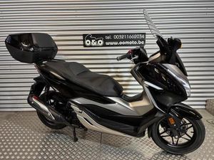 ② HONDA FORZA 300 ABS 19KW + GARANTIE + ENTRETIEN GRATUIT!