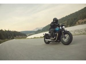 2026 TRIUMPH BONNEVILLE BOBBER