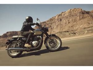 2026 TRIUMPH BONNEVILLE T120
