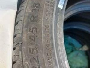 4 GOMME 225/45/18