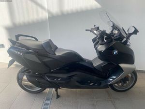 VEND MP3 PIAGGIO LT 500IE