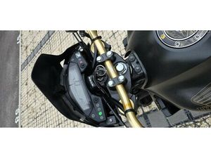 SUZUKI INTRUDER VS800 BOBBER