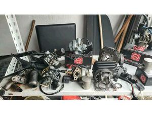 VERSCHIEDENE TEILE FÜR ROLLER.