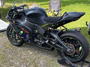KAWASAKI ZX10R - ROADRACING SYKKEL