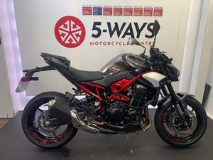 EX DEMO KAWASAKI Z900 FOR SALE IN HULL