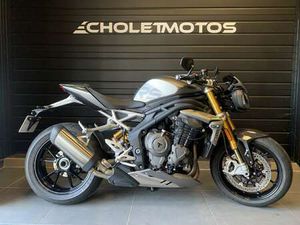 TRIUMPH SPEED TRIPLE 1200 RS