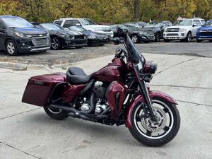 2009 HARLEY DAVIDSON ROAD KING
