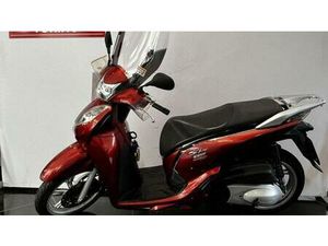 VENDO HONDA SH 300 I ABS (2016 - 20) USATA A SAN GIORGIO CANAVESE (CODICE 9858085) - MOTO.IT