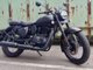 350 DARK STEALTH BLACK / HETI SAATAVILLA!