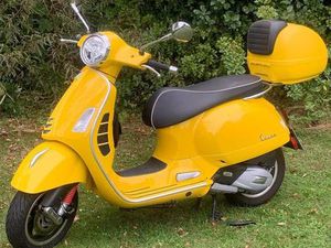 VESPA GTS 125 SUPER SPORT