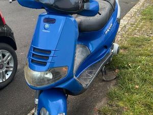 PIAGGIO SKIPPER ST 125ER ROLLER
