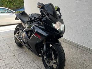 SUZUKI GSXR 600 K7