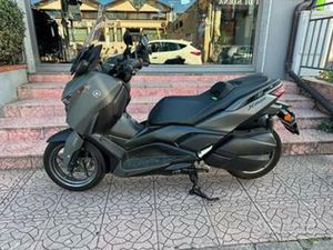 YAMAHA X-MAX 300 ABS 2025 DEMO BIKE
