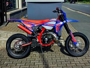 BETA RR 50 TRACK MOTARD SUPERMOTO 50 CCM FRISCH EINGETROFFEN