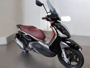 PIAGGIO BEVERLY 350 2017 350 CM3 | SCOOTER | 5 481 KM | 45290 PRESSIGNY LES PINS