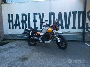 MOTO GUZZI V85 TT - 2021