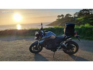 HONDA 750 HORNET A2 – 2024 – TRÈS BON ÉTAT - OPTION INCLUSES